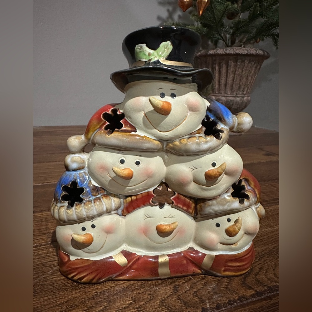 Kirklands Vintage Festive Snowman Tealight Holder